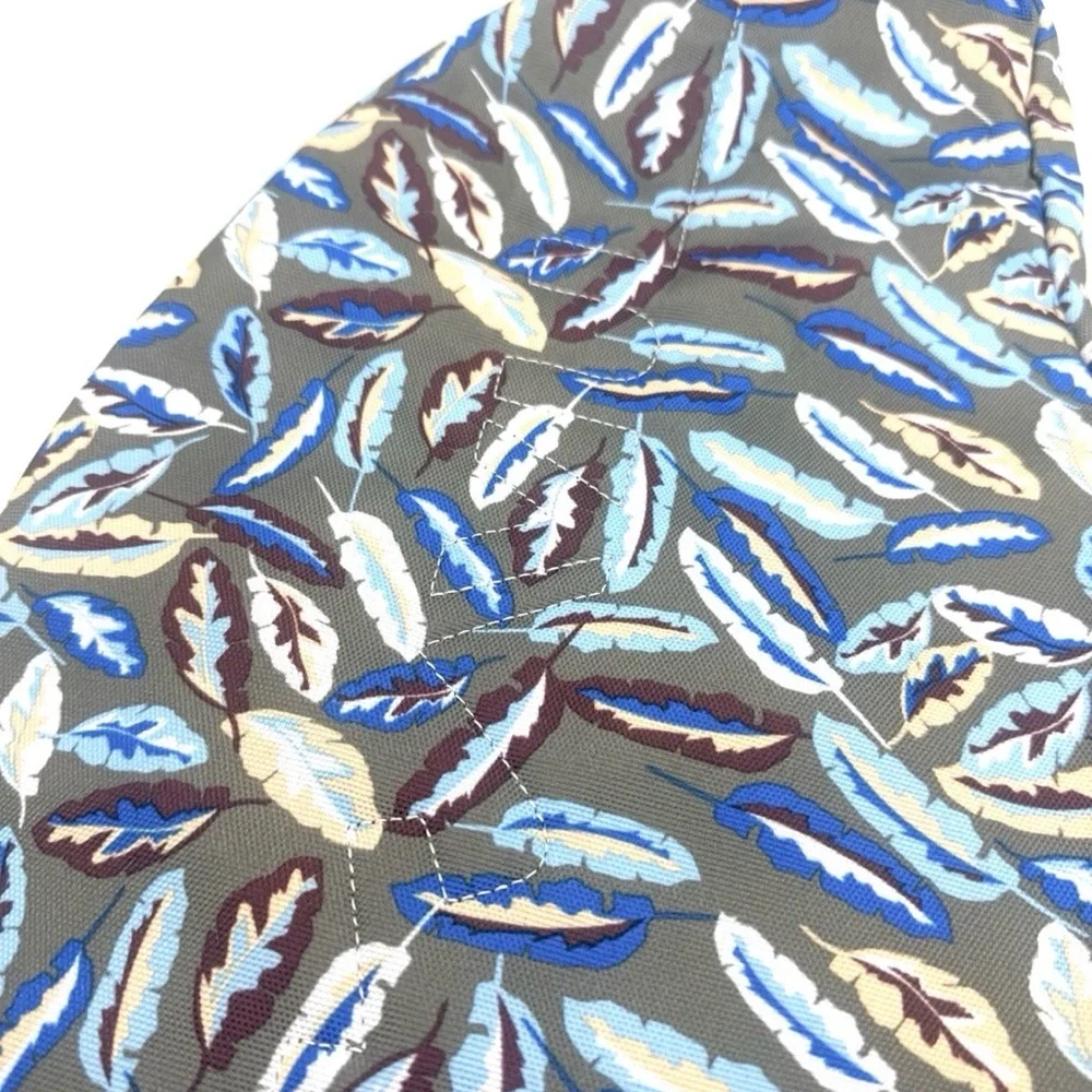 KAVU Gray & Blue Feathers Original Rope Sling Bag Crossbody Backpack EUC - Picture 6 of 8